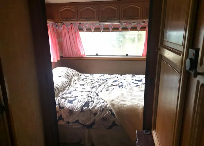 Private Basic Caravan Фермерский дом