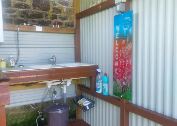 Private Basic Caravan Фермерский дом Saint-Michel-de-Montjoie