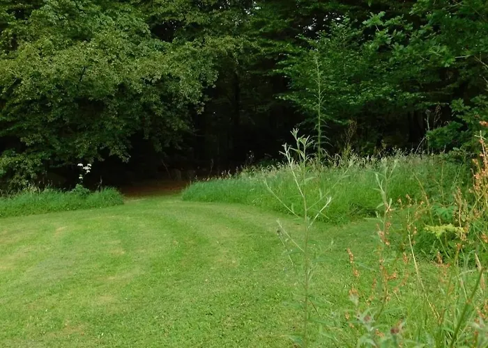 Private Basic Caravan Фермерский дом Saint-Michel-de-Montjoie